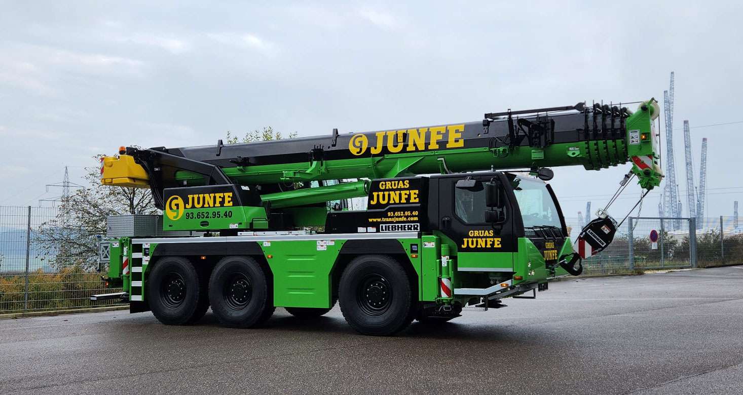 Grúa Móvil Liebherr LTM 1060-3.1 JUNFE