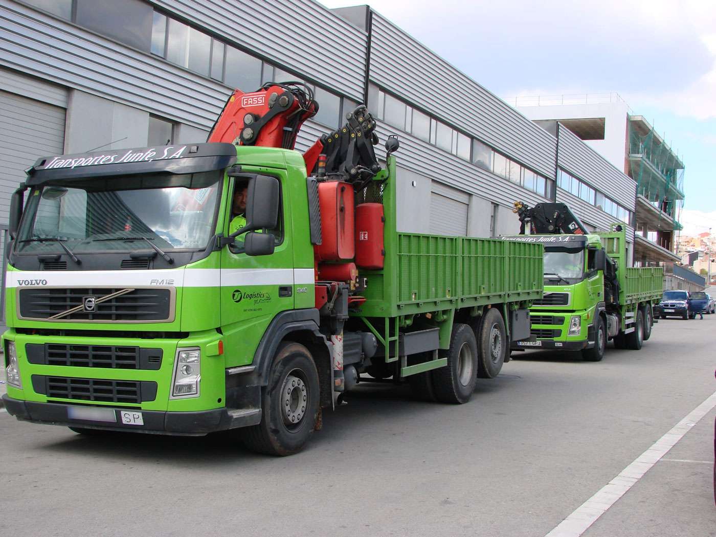 Volvo FM 12 FASSI 420 XP