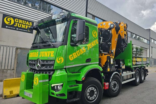 MERCEDES AROCS EFFER 1400 IQ JIB